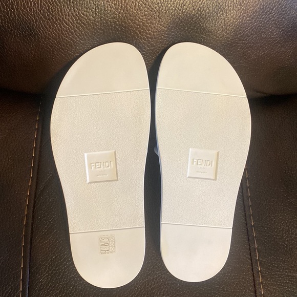 Fendi mens FF baguette logo monogram sandal flip flop slides NEW - Picture 6 of 7
